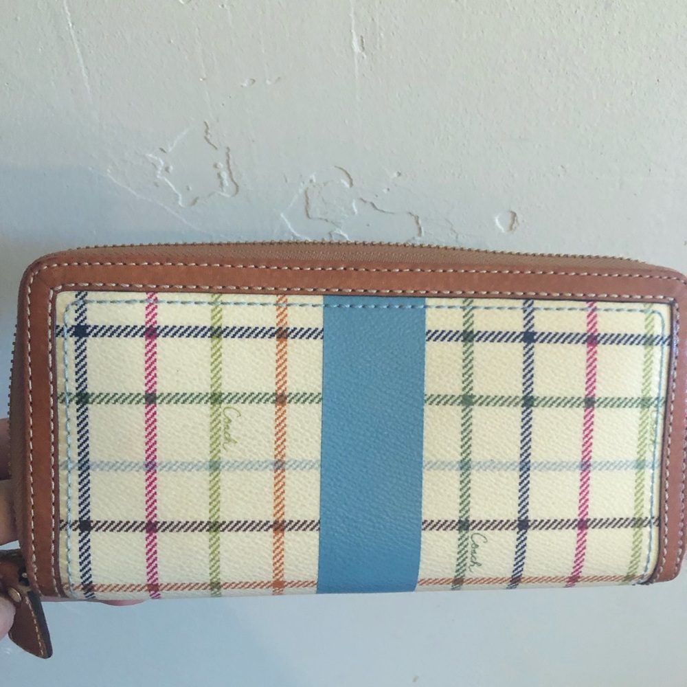 Coach Wallet - Picture 3 of 4